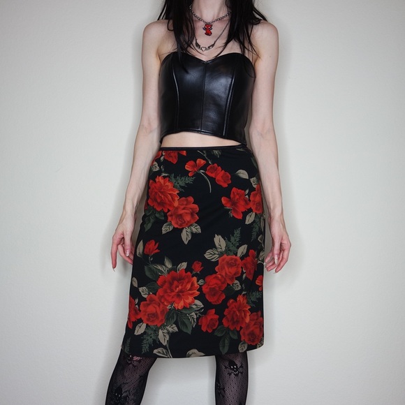 Sold - Picture 2 of 4